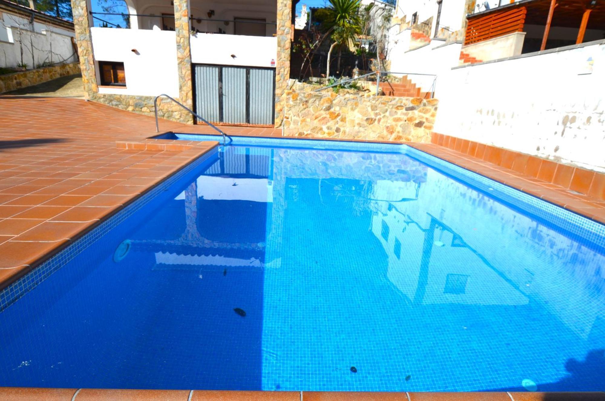 Villa Fernando 12 Personas 8Km Lloret De Mar خيرونا المظهر الخارجي الصورة